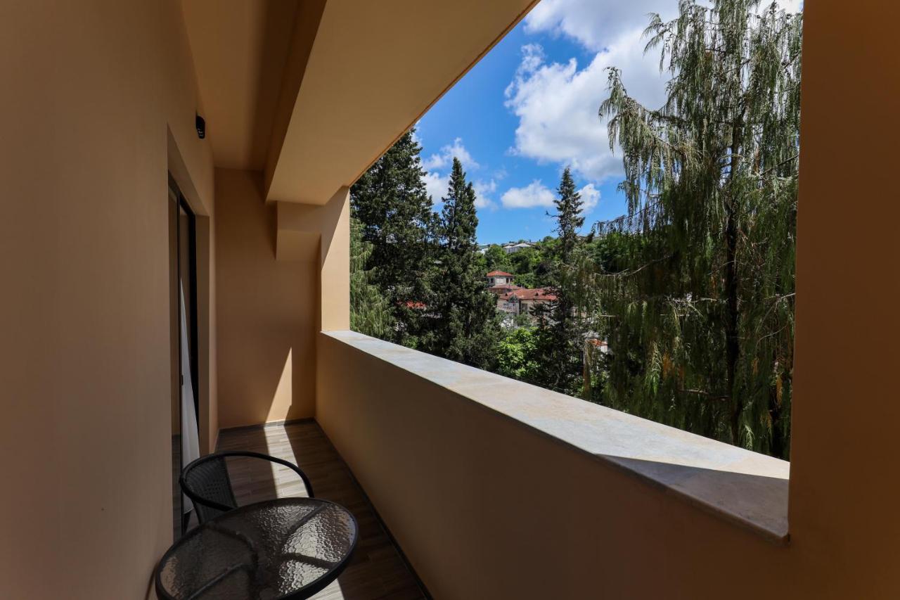 Gelati Residence Kutaisi Exterior photo
